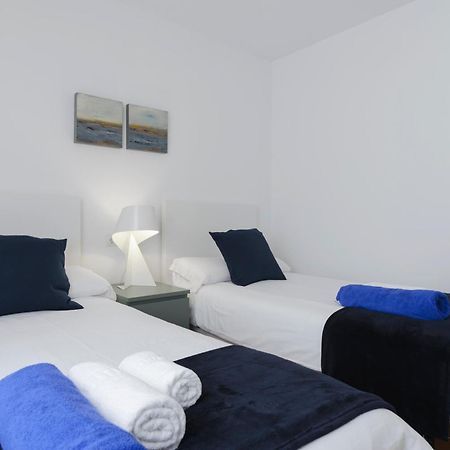 Sea Front Apartment In Marbella Center Экстерьер фото