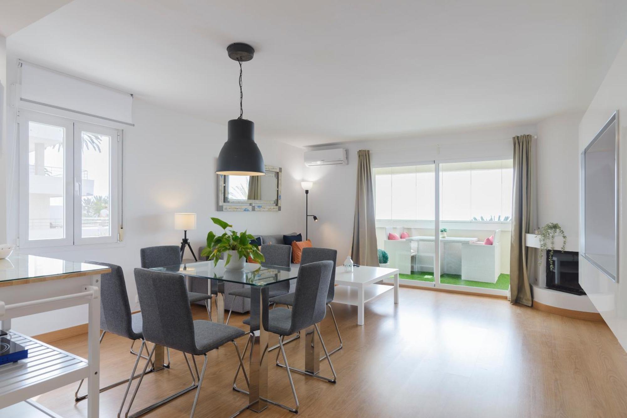 Sea Front Apartment In Marbella Center Экстерьер фото